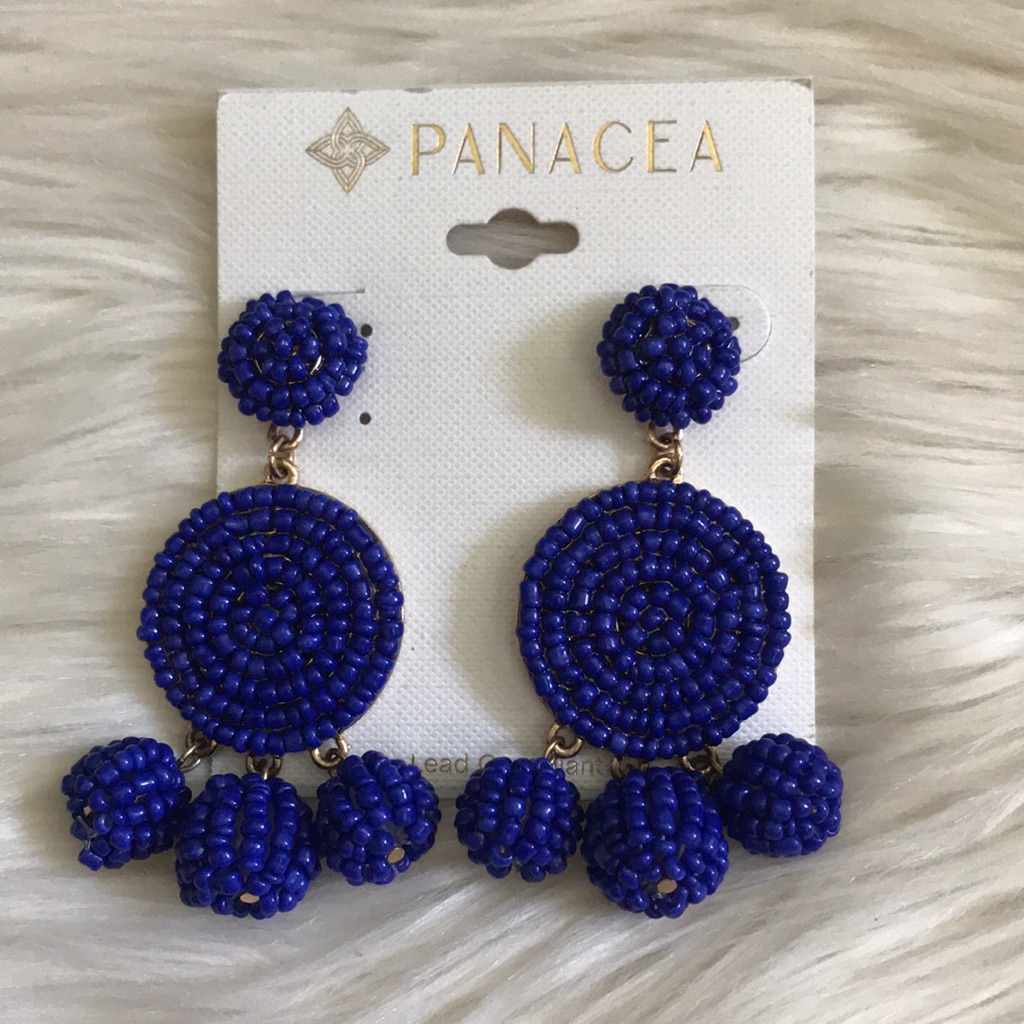 Panacea Earrings 10$